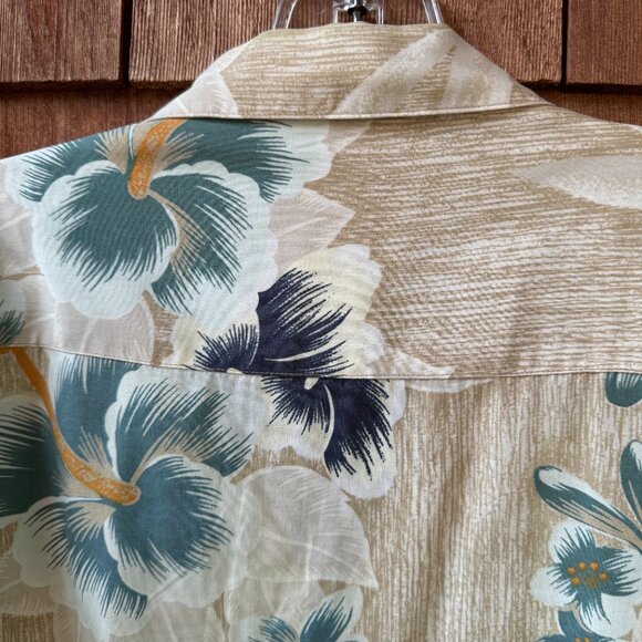 EUC Tommy Bahama Hawaiian Print Short Sleeve Camp Shirt in Men's X-Large - Picture 6 of 8